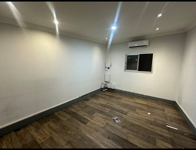 1,200M² WAREHOUSE TO LET IN BARBEQUE DOWNS